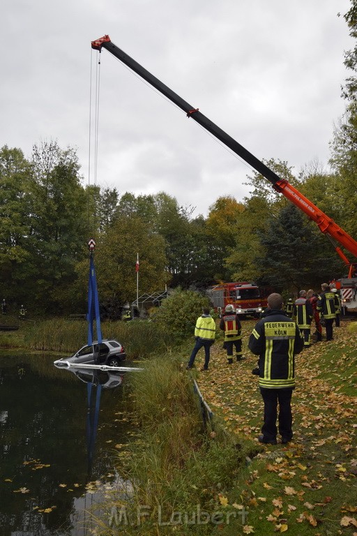 Einsatz BF Koeln PKW im See Koeln Esch P100.JPG - Miklos Laubert